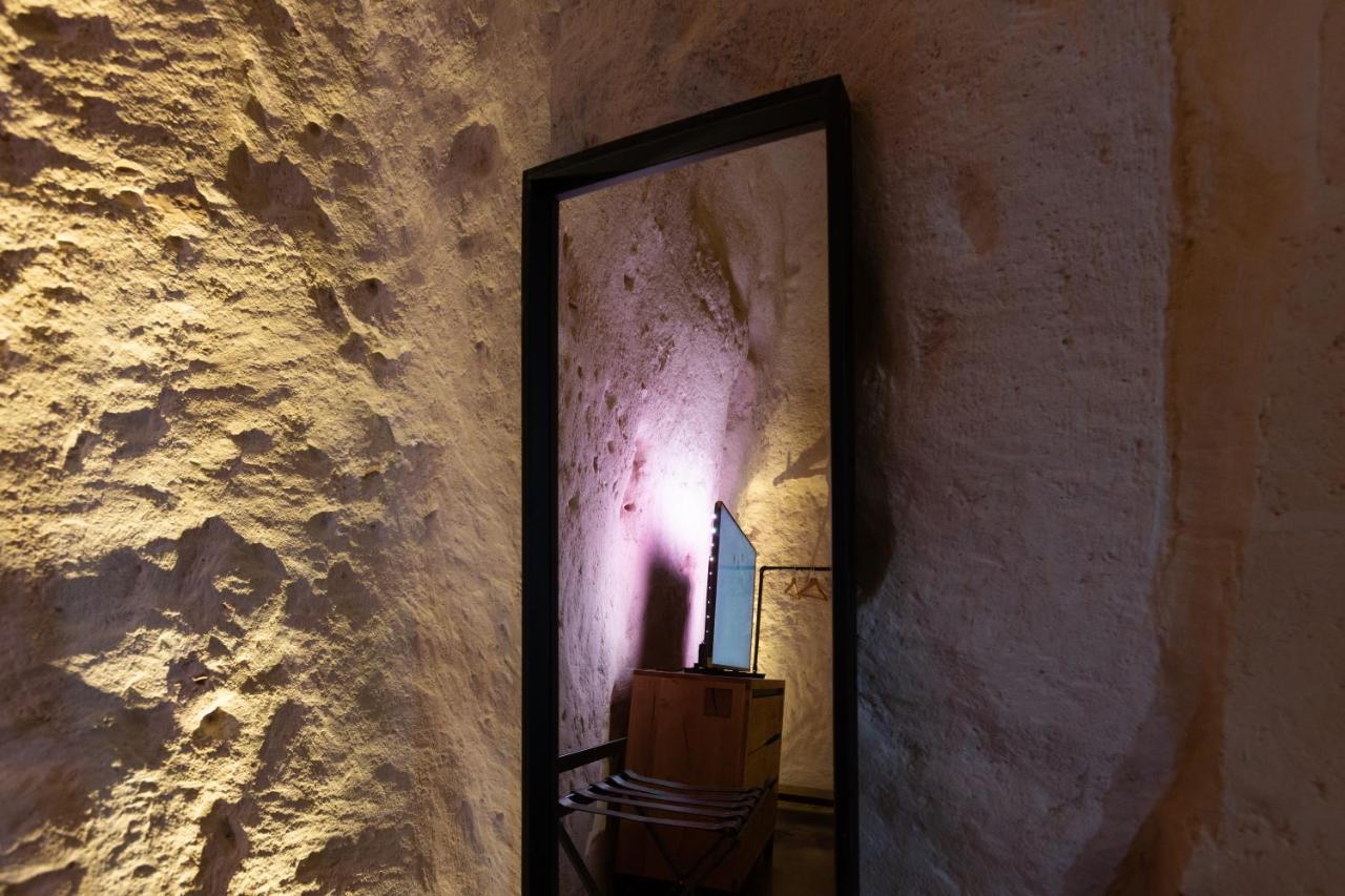 Grotta Barisano * Matera